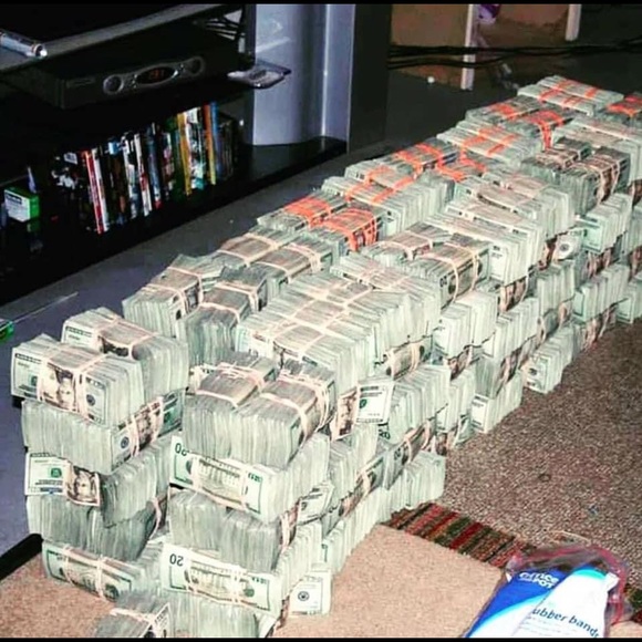 Meet your Posher, Floyd - Picture 1 of 1